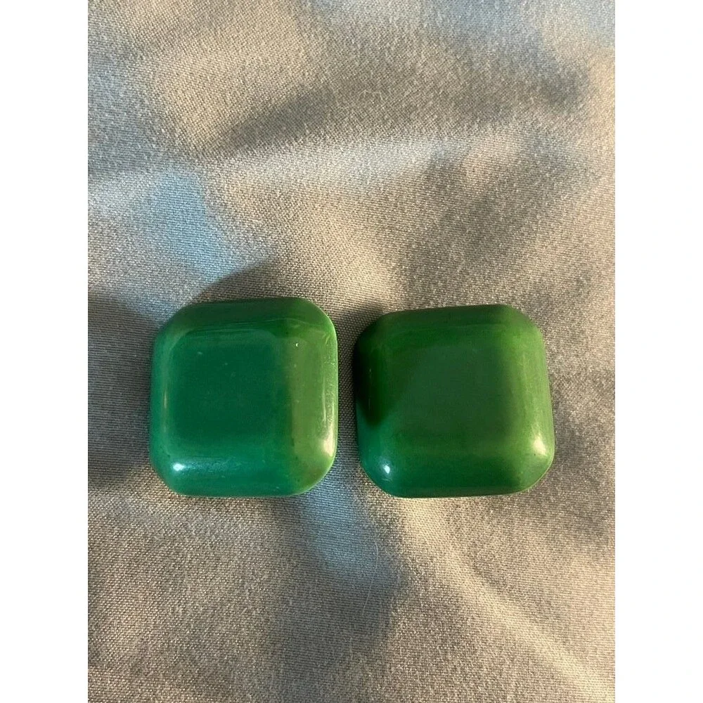 Vintage Green Bakelite Clip-On Earrings